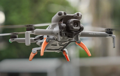 Podwyższenie podwozia Sunnylife do DJI Mini 5 Pro (pomarańczowe)