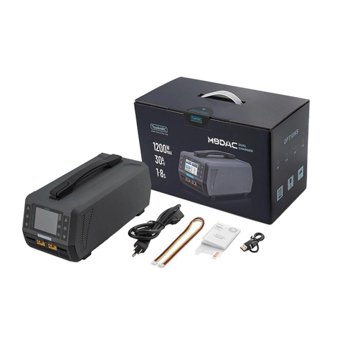 ToolkitRC M8DAC Battery Charger